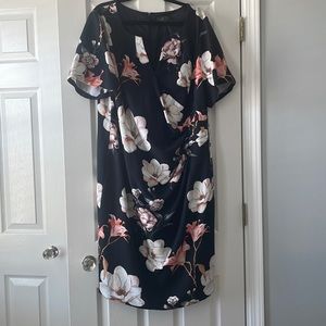 Adriana Papell navy blue floral crepe rouching front dress short sleeve NWT 22W